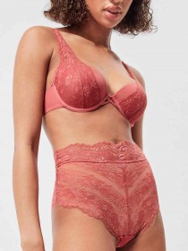 intimo-lingerie